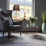 777 Krasickiego Aparthotel 3*