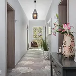Aparthotel 777 Krasickiego 3*