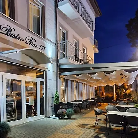 Lejlighedshotel 777 Krasickiego 3*
